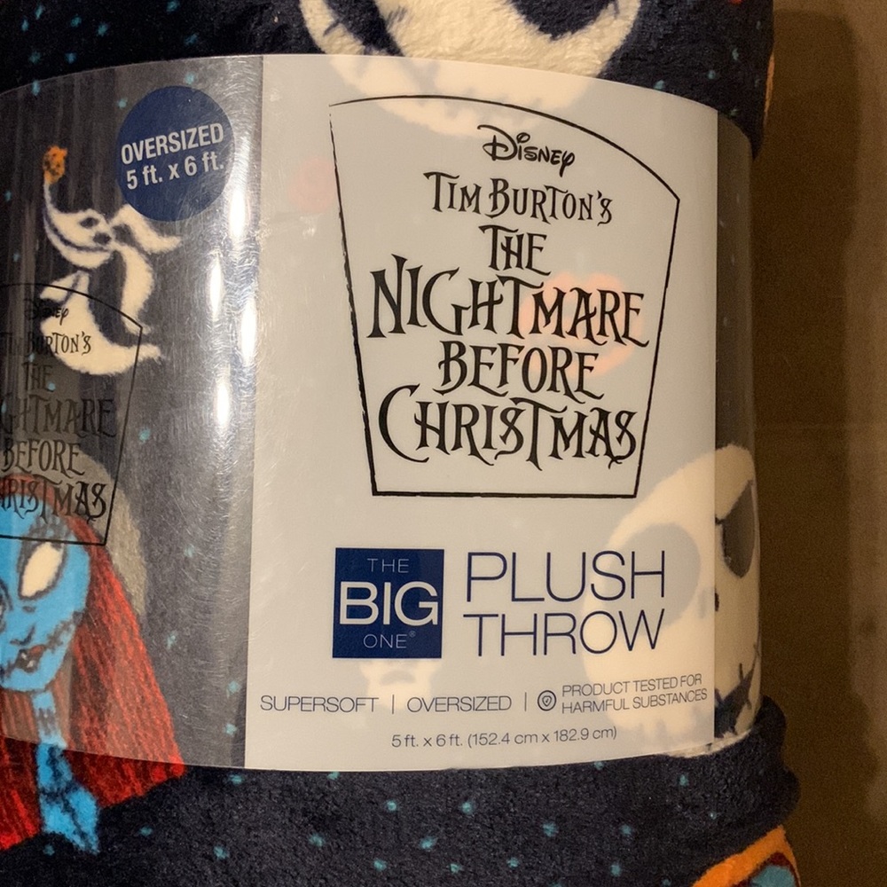 The Nightmare before Christmas oversized throw blanket 🟥 - Picture 2 of 4